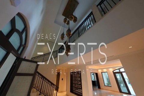Villa till försäljning i Saadiyat Island, Abu Dhabi, UAE 4 sovrum, 971 kvm Nr. 760480 - fotografi 10