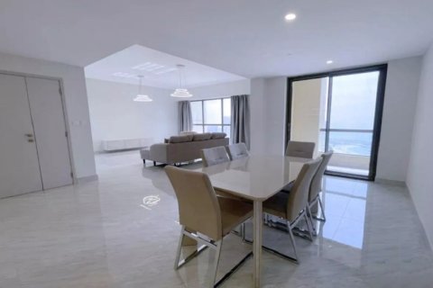 Apartmen di Jumeirah Beach Residence, Dubai, UAE 2 bilik tidur, 131 meter persegi № 722322 - foto 8