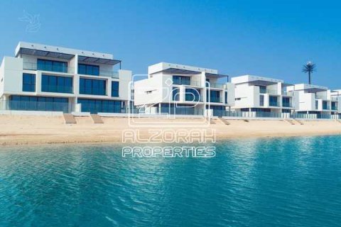 Sharjah Waterfront City, UAE의 판매용 빌라 침실 4개, 258제곱미터 번호 760722 - 사진 9