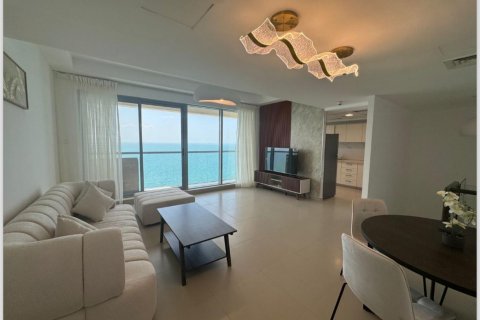דופלקס ב Al Marjan Island, Ras Al Khaimah, איחוד האמירויות 2 חדרי שינה, 139.32 מ