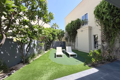 Villa itt: Palm Jumeirah, Dubai, EAE, 4 hálószoba, 812 m², azonosító: 722421 - fénykép 2