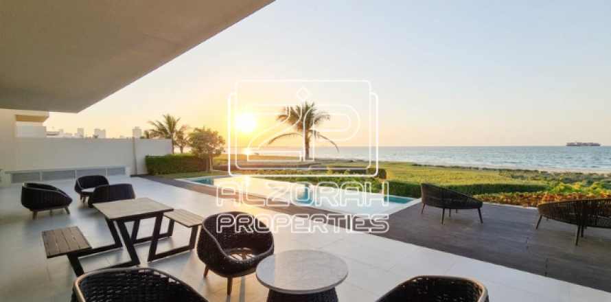 Villa itt: Al Zorah, Ajman, EAE, 4 hálószoba, 1012 m², azonosító: 765931