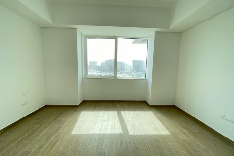 Apartment on the Yas Island, Abu Dhabi, UAE 2 bedrooms, 135 sq.m. № 632123 - photo 7