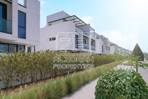 Βίλα σε Hamriyah Free Zone, Sharjah, ΗΑΕ 5 υπνοδωμάτια, 352.94 τ.μ. Αρ. 705140 - φωτογραφία 18