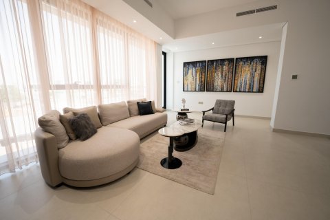 Villa in Sharjah, UAE 5 bedrooms, 520 sq.m. № 583193 - photo 9