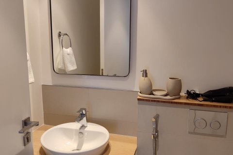 Apartament në Dubai, Emiratet e Bashkuara Arabe 2 dhoma gjumi, 75 m2. № 554211 - Foto 8