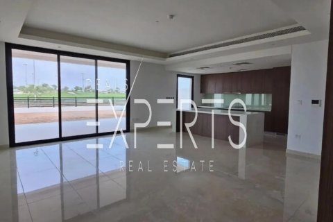 Villa in vendita a Yas Island, Abu Dhabi, EAU 5 camere da letto, 670 mq. № 722427 - foto 2
