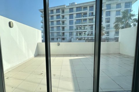 Купить квартиру в Hamriyah Free Zone, Шарджа, ОАЭ 2 комнаты, 149.48м2, № 753232 - фото 8