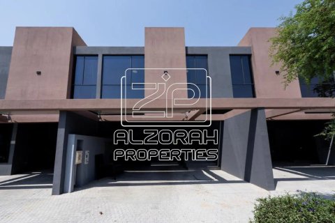 Таунхаус в Tilal City, Шарджа, ОАЭ 4 спальни, 169м2 № 760640