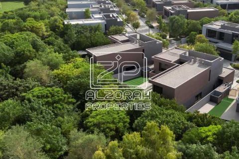 Vilë në Sharjah, Emiratet e Bashkuara Arabe 4 dhoma gjumi, 158 m2. № 734094 - Foto 3