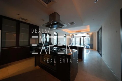 Villa till försäljning i Saadiyat Island, Abu Dhabi, UAE 4 sovrum, 971 kvm Nr. 760480 - fotografi 6