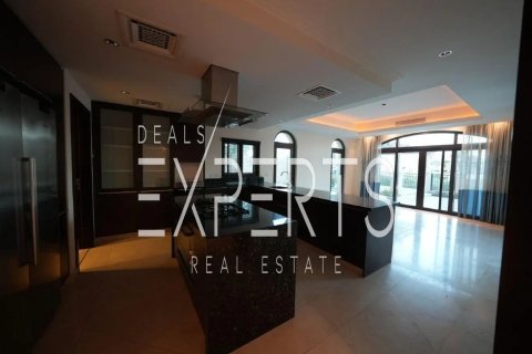 Villa till försäljning i Saadiyat Island, Abu Dhabi, UAE 4 sovrum, 971 kvm Nr. 760480 - fotografi 7
