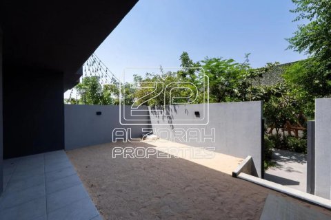 Tilal City, Sharjah, UAE의 판매용 타운하우스 침실 4개, 169제곱미터 번호 760640 - 사진 18