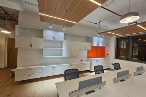Zyrë në Business Bay, Dubai, Emiratet e Bashkuara Arabe 92 m2. № 604252 - Foto 2