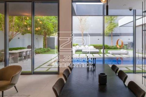 Vilë në Sharjah, Emiratet e Bashkuara Arabe 4 dhoma gjumi, 158 m2. № 734094 - Foto 17