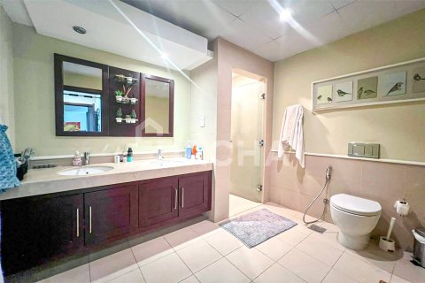 Apartament në The Views, Dubai, Emiratet e Bashkuara Arabe 2 dhoma gjumi, 135 m2. № 707200 - Foto 9
