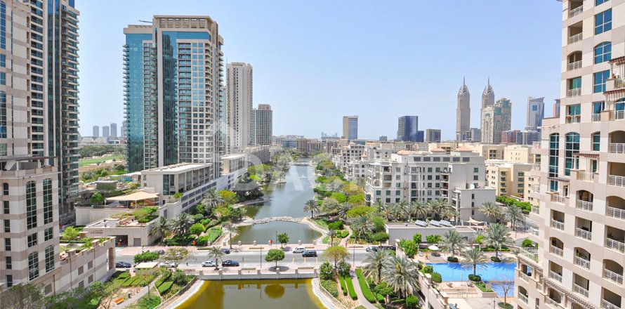 Apartament në The Views, Dubai, Emiratet e Bashkuara Arabe 2 dhoma gjumi, 135 m2. № 707200