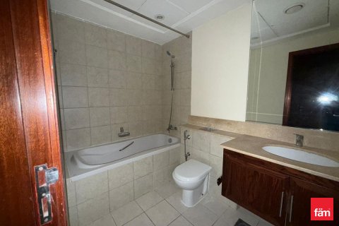 Снять в аренду квартиру в Даунтаун Дубай (Даунтаун Бурдж Дубай), ОАЭ 2 спальни, 133.3м2, № 703639 - фото 15