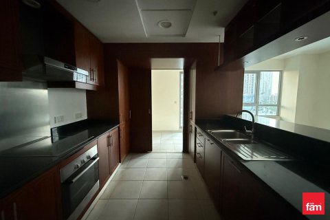 Снять в аренду квартиру в Даунтаун Дубай (Даунтаун Бурдж Дубай), ОАЭ 2 спальни, 133.3м2, № 703639 - фото 5