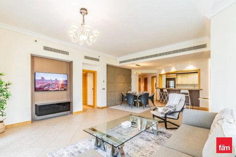 Appartamento in affitto a Palm Jumeirah, Dubai, EAU 3 camere da letto, 202.7 mq. № 703632 - foto 17
