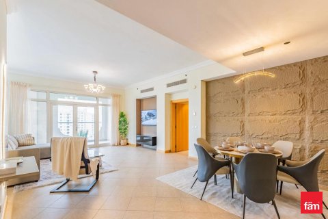 Appartamento in affitto a Palm Jumeirah, Dubai, EAU 3 camere da letto, 202.7 mq. № 703632 - foto 3