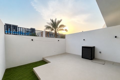 Villa zur Miete in Al Furjan, Dubai, VAE 4 Schlafzimmer, 169.83 m2 Nr. 749562 - Foto 16