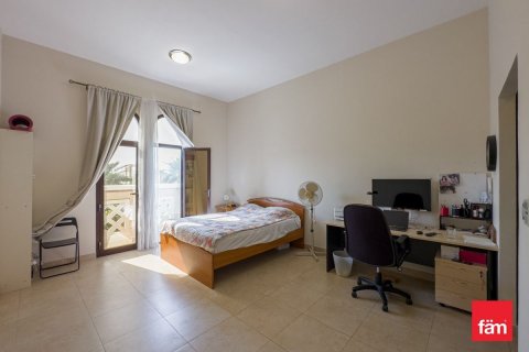 Townhouse in Dubai, UAE 4 bedrooms, 380.7 sq.m. № 591131 - photo 6