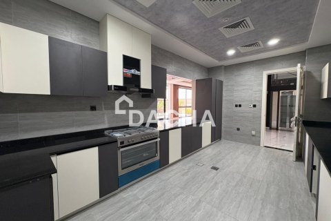 Vilă de vânzare în Al Furjan, Dubai, EAU 5 dormitoare, 594 mp.  №720475 - poză 10