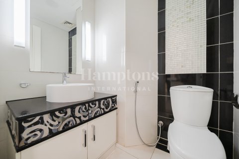 Appartamento in affitto a Downtown Dubai (Downtown Burj Dubai), Dubai, EAU 3 camere da letto, 141.67986209 mq. № 583803 - foto 5