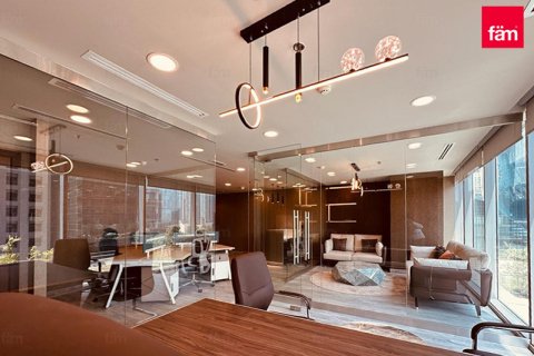 Office in Business Bay, Dubai, UAE 67.4 sq.m. № 694234