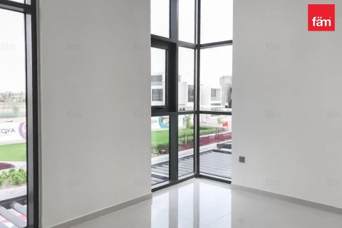 Villetta a schiera in affitto a Dubai, EAU 3 camere da letto, 202.7 mq. № 694236 - foto 3
