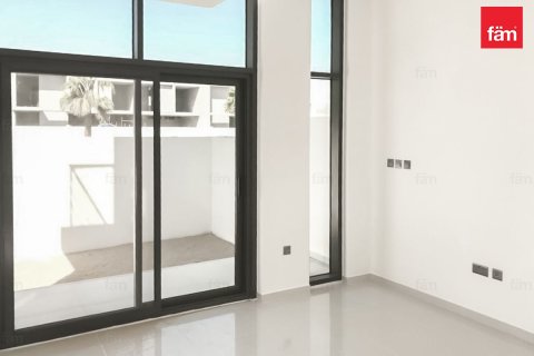 Villetta a schiera in affitto a Dubai, EAU 3 camere da letto, 202.7 mq. № 694236 - foto 4