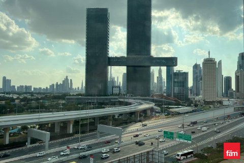 Apartamento en venta en Al Kifaf, Dubai, EAU 2 dormitorios, 118.3 m2 № 659175 - foto 1