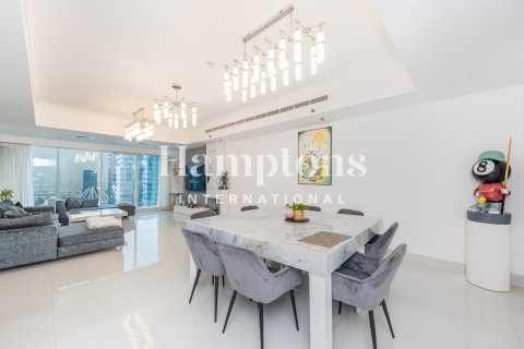 Dubai Marina, Dubai, UAE의 임대용 아파트 침실 3개, 360.46364000제곱미터 번호 709507 - 사진 7