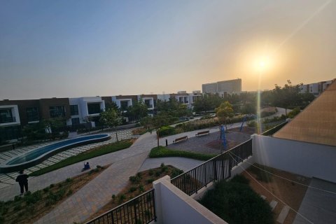 Māja Mina Al Arab, Ras Al Khaimahjā, AAE 3 istabas, 288 m2 Nr. 656074 - attēls 3