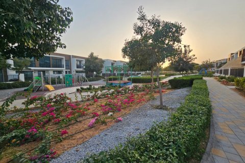 Māja Mina Al Arab, Ras Al Khaimahjā, AAE 3 istabas, 288 m2 Nr. 656074 - attēls 27