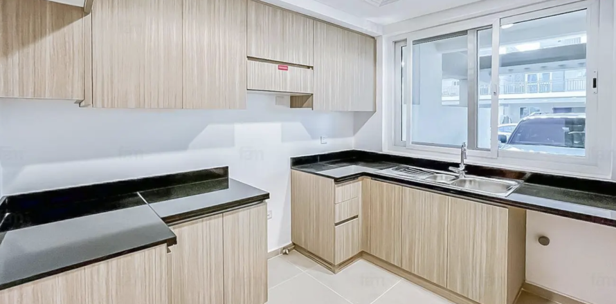 Casa urbana em Dubai, EAU 3 quartos, 142.6 m2 № 735367