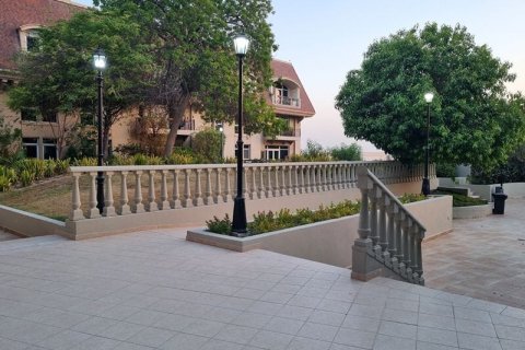 Apartmen di Mirdif, Dubai, UAE 2 bilik tidur, 143 meter persegi № 722189 - foto 16