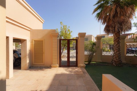 Commercial property in Al Raha Golf Gardens, Abu Dhabi, UAE 4 bedrooms, 522 sq.m. № 594302 - photo 24