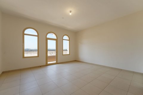 Commercial property in Al Raha Golf Gardens, Abu Dhabi, UAE 4 bedrooms, 522 sq.m. № 594302 - photo 15