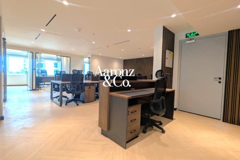 Γραφείο σε Jumeirah Lake Towers, Dubai, ΗΑΕ 90 τ.μ. Αρ. 741564 - φωτογραφία 8
