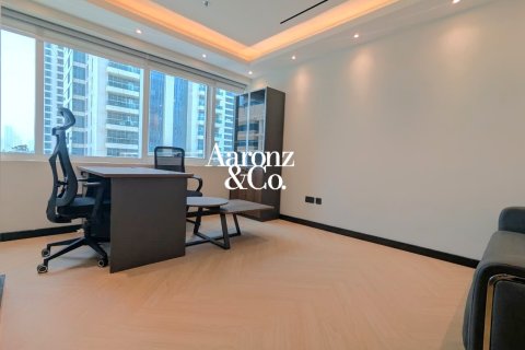 Γραφείο σε Jumeirah Lake Towers, Dubai, ΗΑΕ 90 τ.μ. Αρ. 741564 - φωτογραφία 6