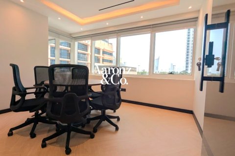 Γραφείο σε Jumeirah Lake Towers, Dubai, ΗΑΕ 90 τ.μ. Αρ. 741564 - φωτογραφία 5