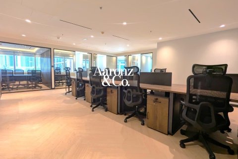 Γραφείο σε Jumeirah Lake Towers, Dubai, ΗΑΕ 90 τ.μ. Αρ. 741564 - φωτογραφία 2