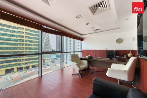 Dubai, संयुक्त अरब अमीरात में कार्यालय, 86.9 वर्ग मीटर, संख्या 741531 - फ़ोटो 4