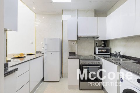 Apartment til salg i Dubai Marina, Dubai, UAE 1 soveværelse, 62.99 kvm № 587031 - foto 8