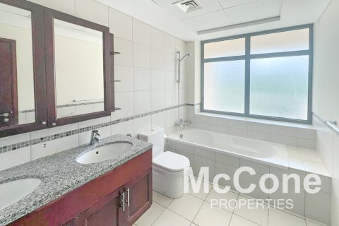 Пәтер The Views, Дубай, БАӘ-да 3 жатын бөлмелер, 186.46 м² № 587035 - фото 18