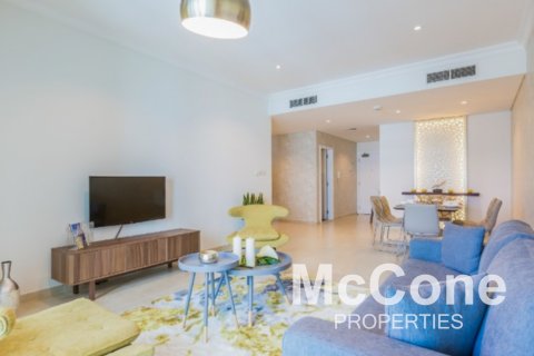 Apartment in Dubai Marina, UAE 2 bedrooms, 119.57 sq.m. № 587037 - photo 1