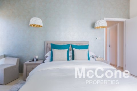 Apartment in Dubai Marina, UAE 2 bedrooms, 119.57 sq.m. № 587037 - photo 10