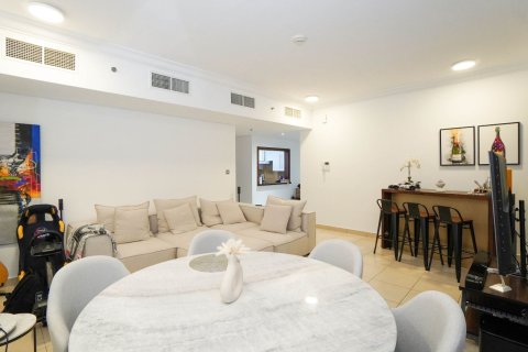 Apartamento para arrendamento em Downtown Dubai (Downtown Burj Dubai), Dubai, EAU 2 quartos, 152 m2 № 658825 - foto 4